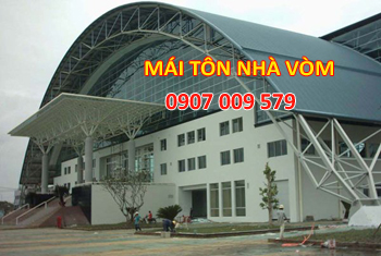 Mái tôn nhà vòm hiện đại quận 5